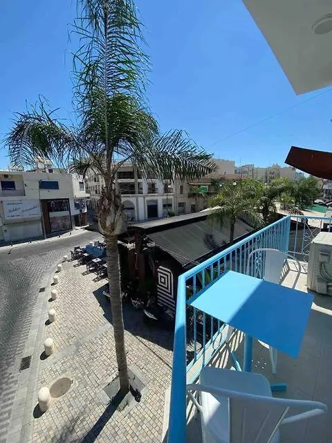 Apartment 2 Bedroom Apt In Ermou 4 Minute Walk Beach Larnaca